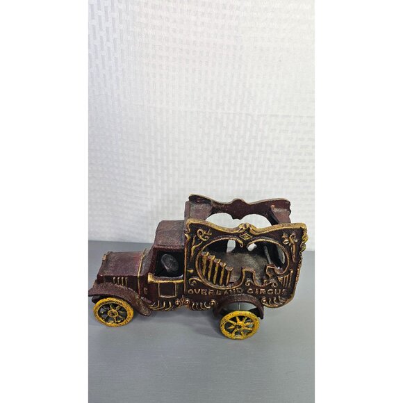 Vintage Cast Iron Overland Circus Elephant Cage Toy Truck Brown & Yellow - Picture 1 of 10